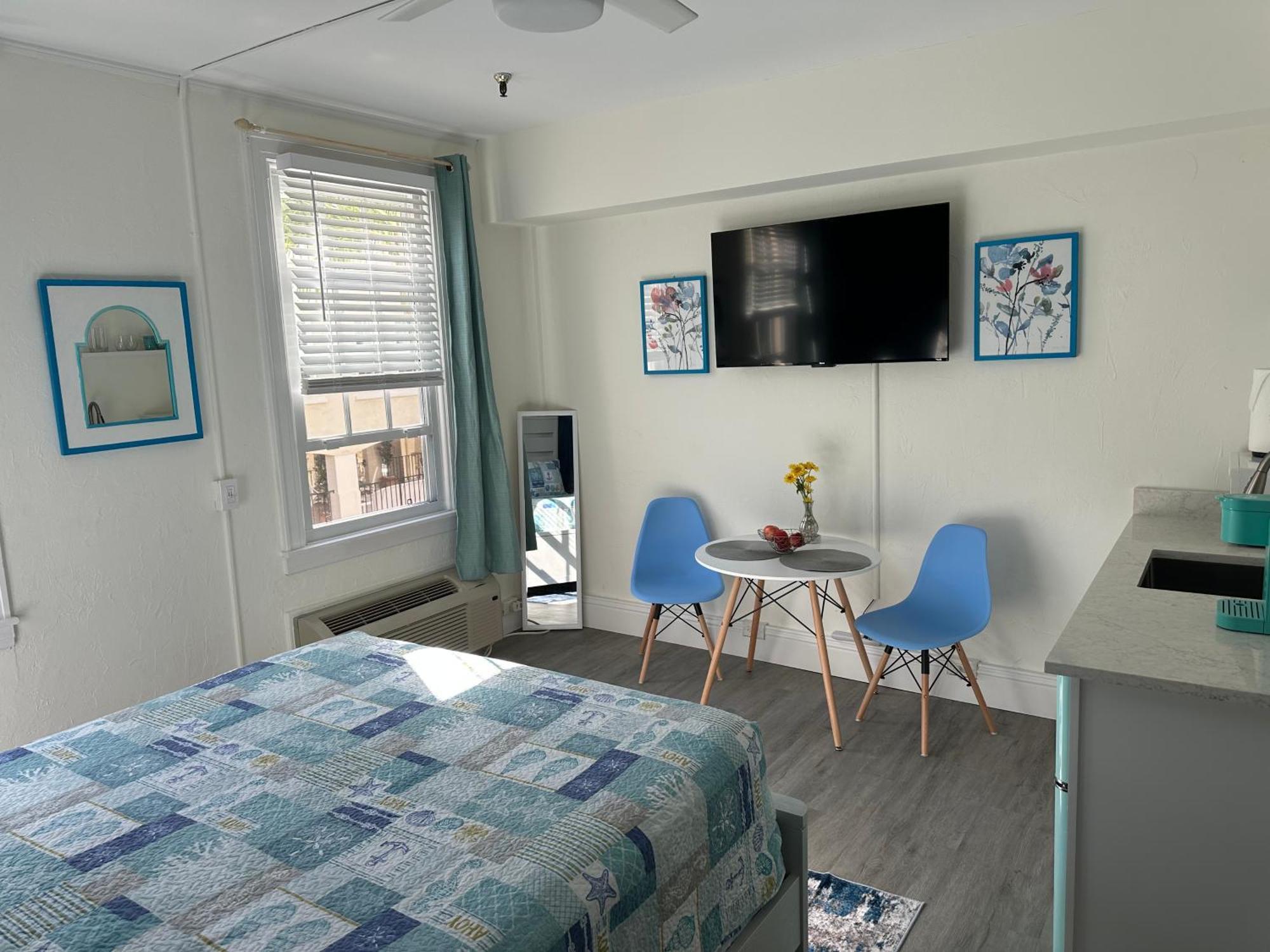 Cozy Studio In The Heart Of The Palm Beach Island - Free Valet Service المظهر الخارجي الصورة