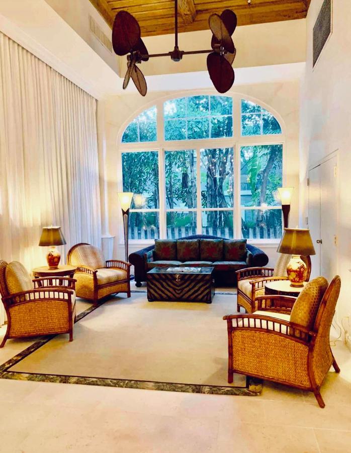 Cozy Studio In The Heart Of The Palm Beach Island المظهر الخارجي الصورة