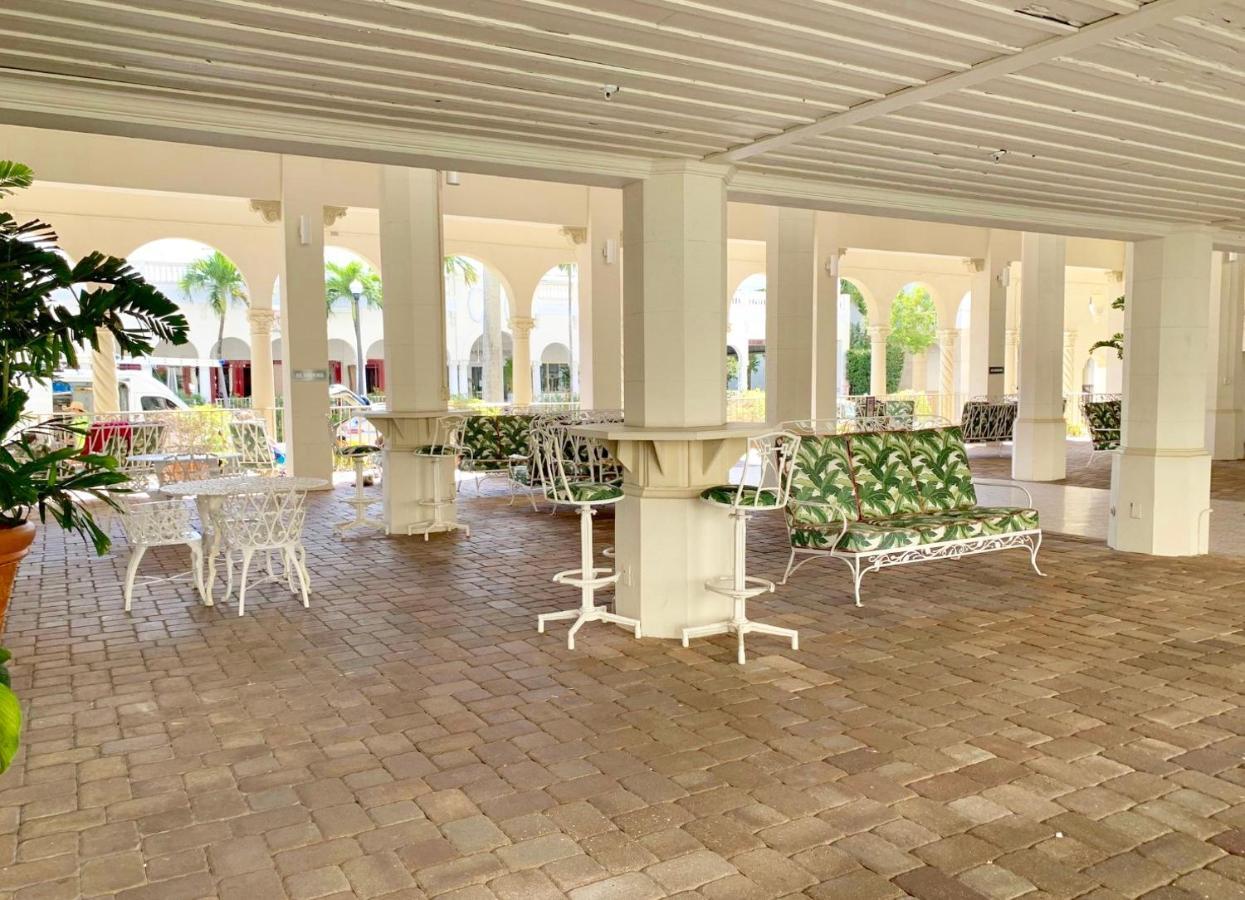 Cozy Studio In The Heart Of The Palm Beach Island - Free Valet Service المظهر الخارجي الصورة